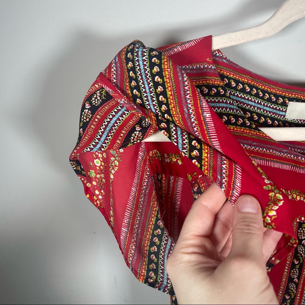 LOFT red patterned blouse - Picture 4 of 8